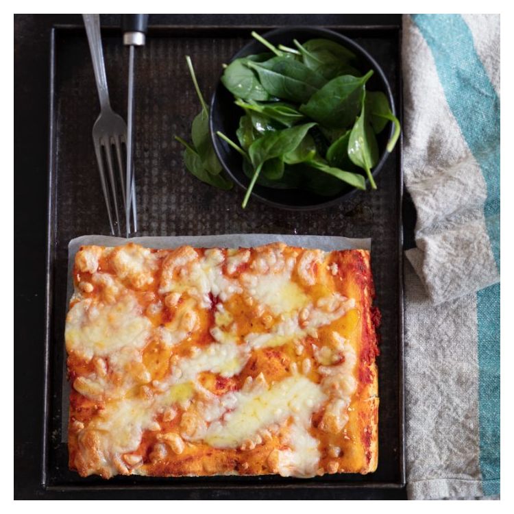 Pizza Margherita rect.